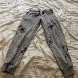 2 for $15 pretty Old Navy summer sweatpants